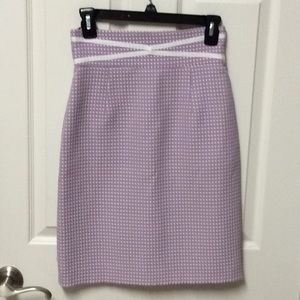 Antonio Melani Lilac/white pencil skirt. Size 0.